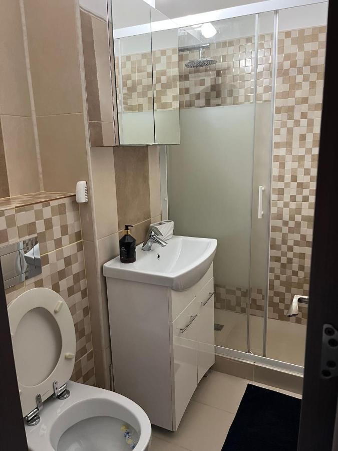 Apartament Tony Constanţa Buitenkant foto